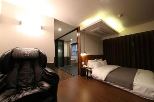 Hotel Chicago Changwon Extérieur photo