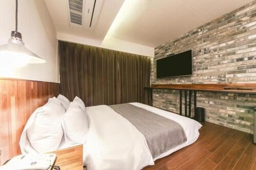 Hotel Chicago Changwon Extérieur photo